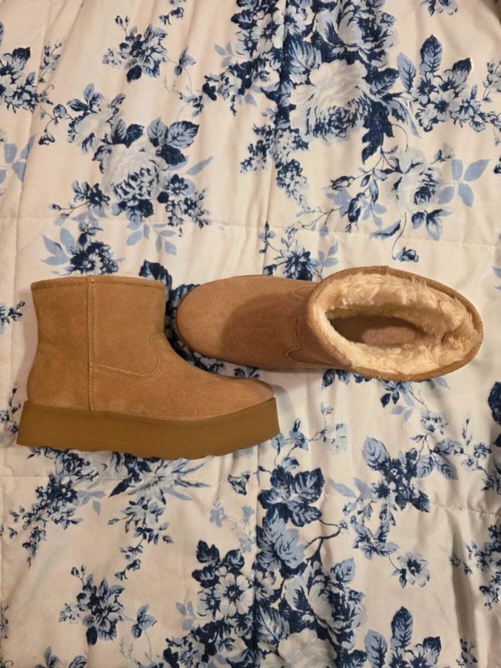 NWOT Time and Tru Chestnut Platform Mini Boots Faux Fur Lined Size 7